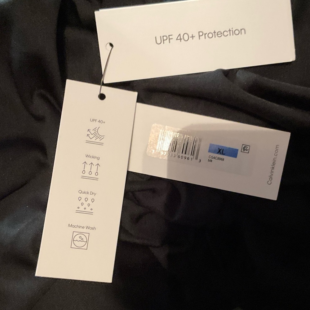 Calvin Klein rash guard XL black long sleeve top UPF 40+ Protection - Picture 5 of 5